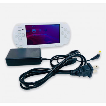 White PSP 3000 Sony PSP 3000 Pearl White - PlayStation Portable Game Sony PSP 3000 Pearl White